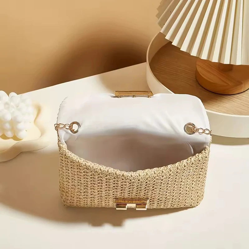 Chain Strap Crossbody Bag