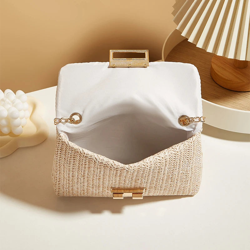 Chain Strap Crossbody Bag